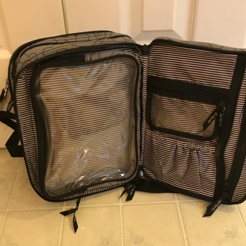 31 Cosmetic Bag